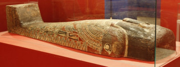 Nečekaný nález textilie z mumie Ramesse II.