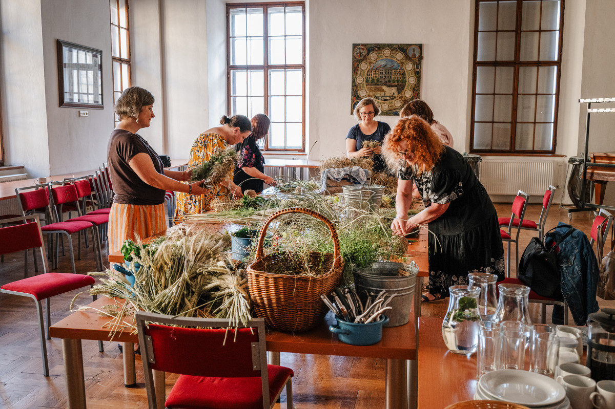 Věnce, workshop tradiční lidové kultury, 24.6.2025