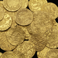 Nález zlatých mincí z Uničova (detail), po 1614