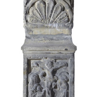 Boží muka z Hodolan, maletínský pískovec, výška 327 cm, 1527 či 1531.