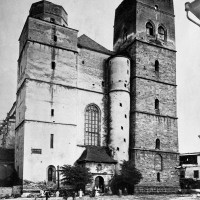 Olomouc, průčelí kostela sv. Mořice v r. 1870, reprodukce fotografie 1942, skleněný negativ, 9x12 cm, inv. č. C 1 330.
