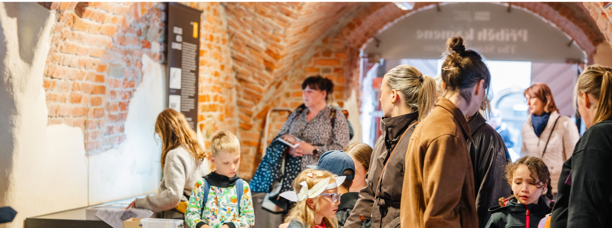 Příběh kamene zblízka. Expozicí vás provedou odborníci z VMO